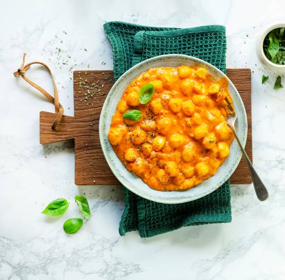 Gnocchi z pomidorami i mozzarellą