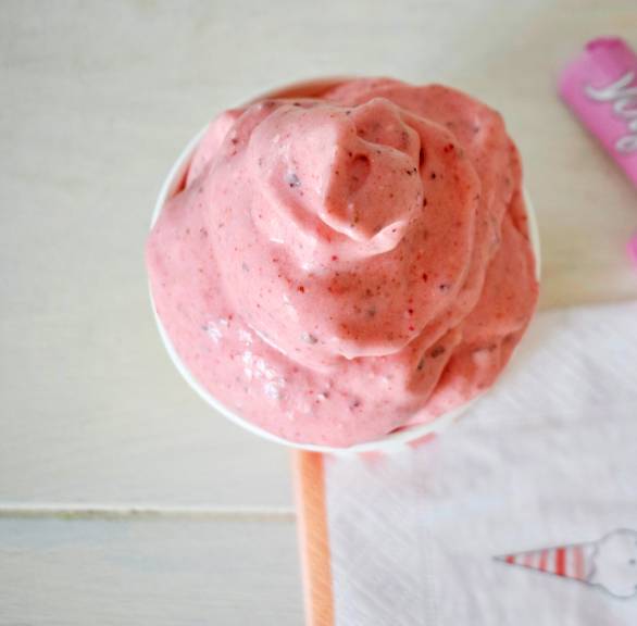 Miękkie lody "truskawkowa czekolada"