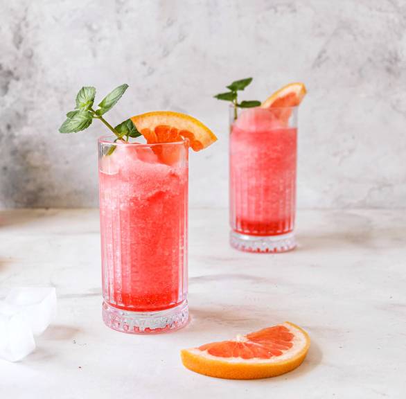 Spritz koktajl z mrożonego pomelo