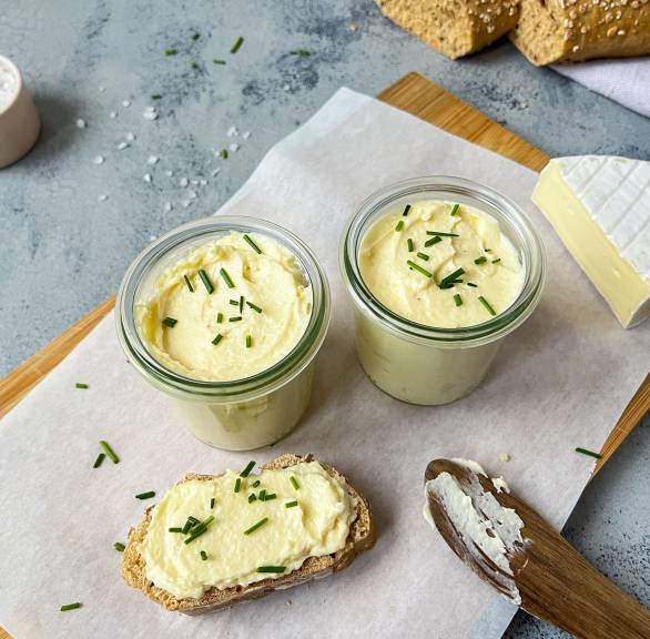 Krem camembert