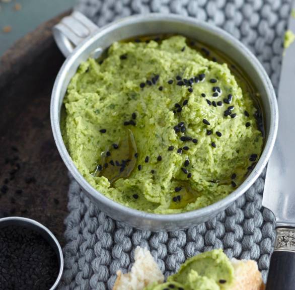 Hummus z jarmużu