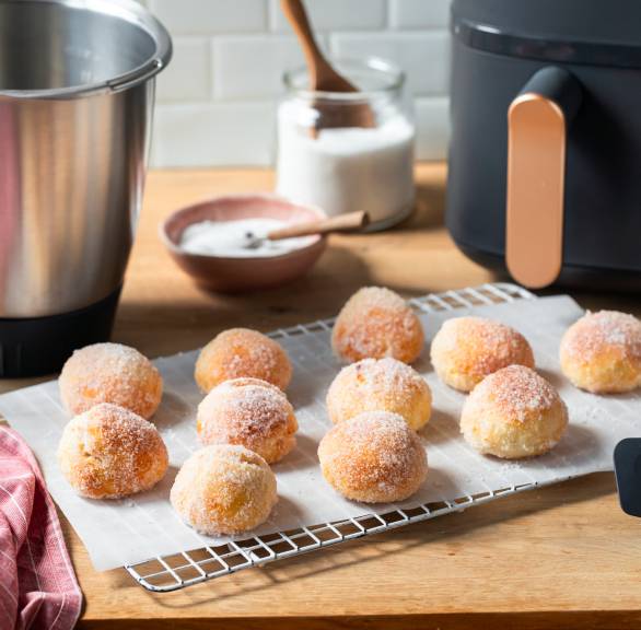 Twarogowe pączki od Monsieur Cuisine i frytkownicy beztłuszczowej