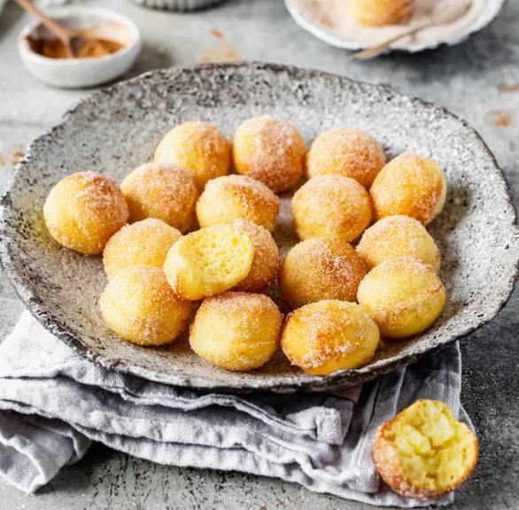 Mini pączki twarogowe