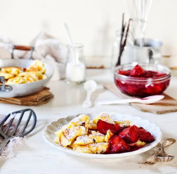 Omlet cesarski "Kaiserschmarren" ze śliwkami