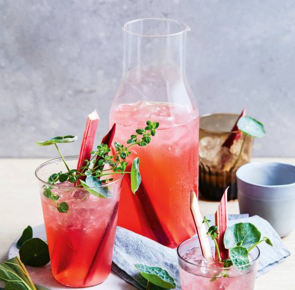 Lemoniada rabarbarowo -imbirowa