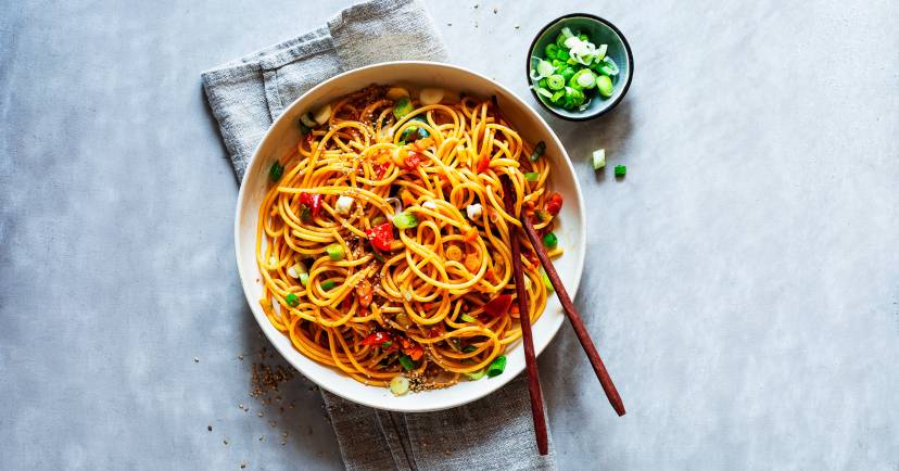 Azjatycka sałatka spaghetti