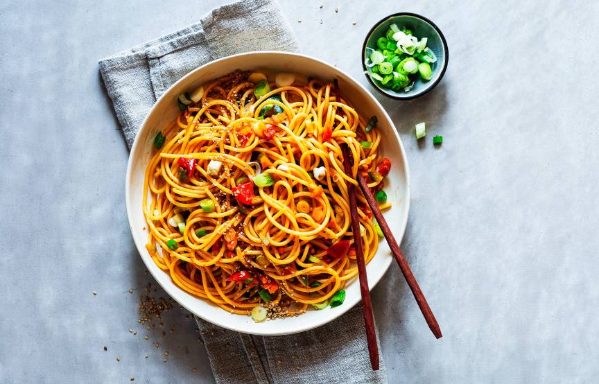 Azjatycka sałatka spaghetti