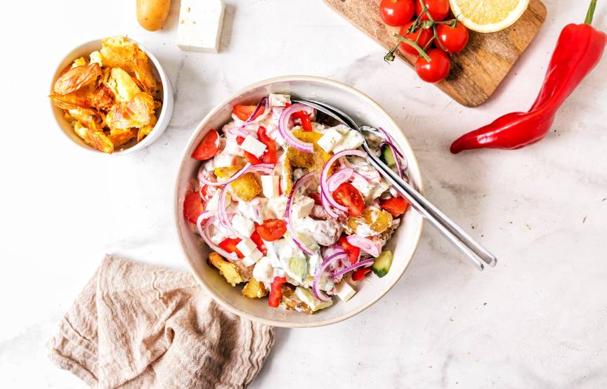 Sałatka "smashed potato" po grecku