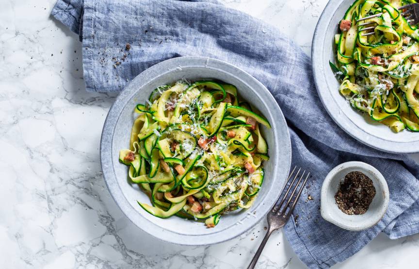 Zoodles z sosem carbonara