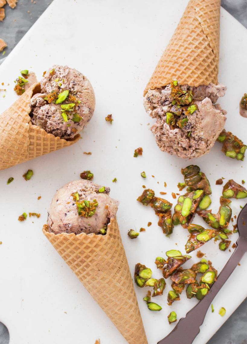 Lody waniliowe espresso z pistacjami