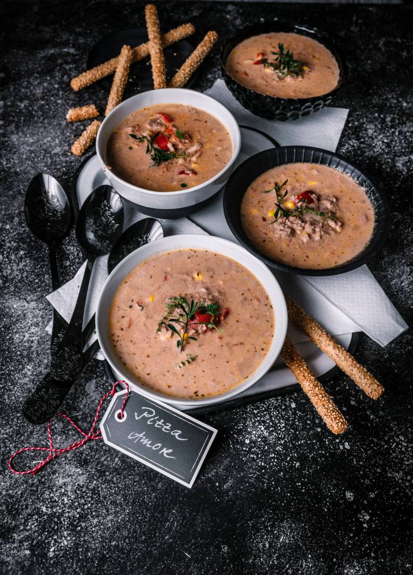 Zupa pizzowa