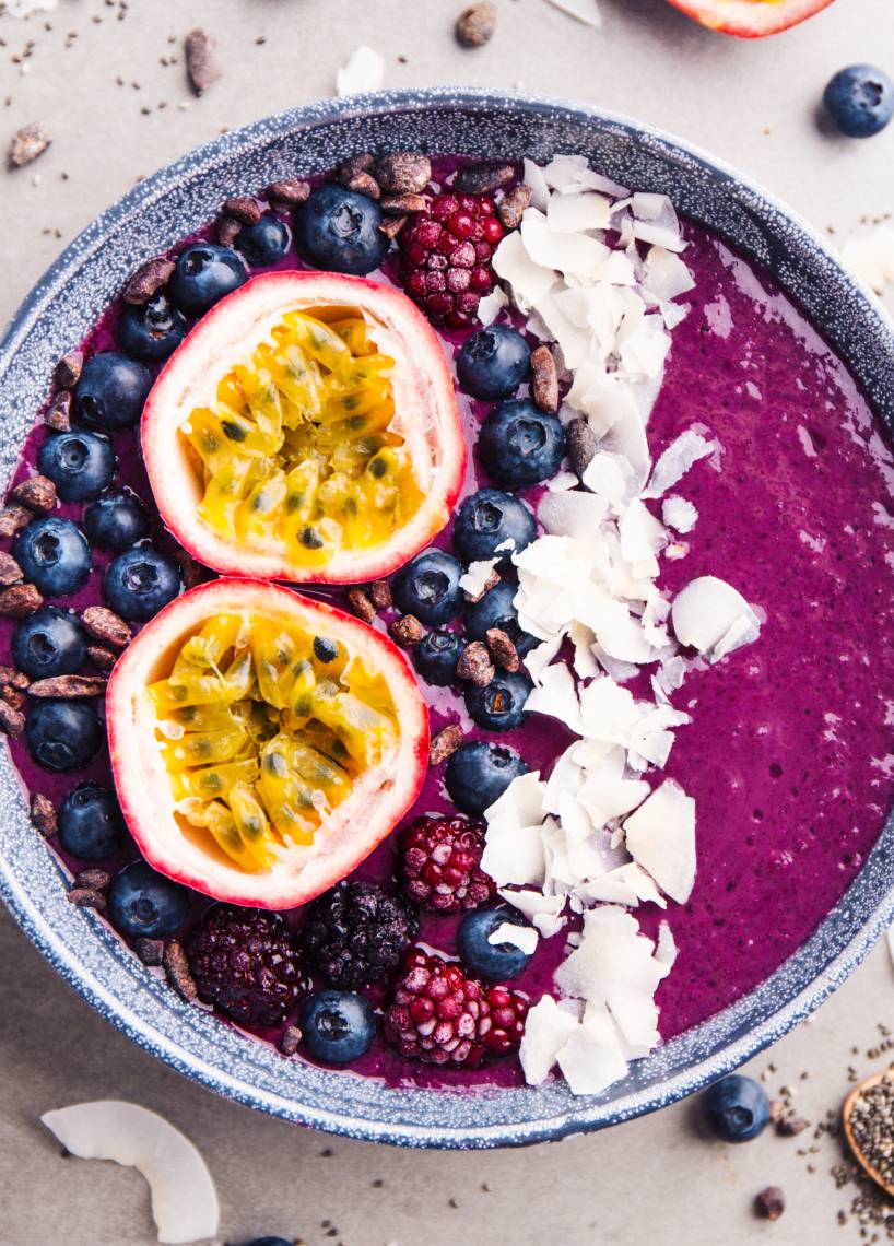 Smoothie bowl z marakują