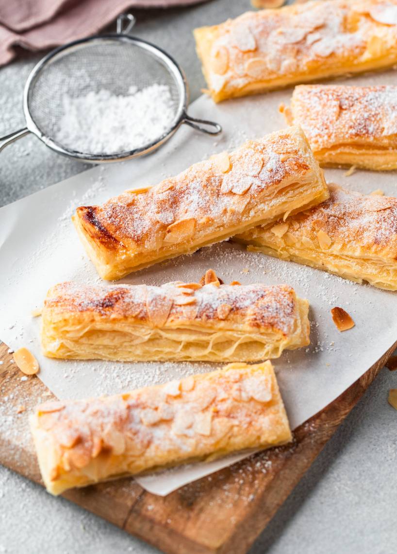 Proste ciastka francuskie z twarogiem