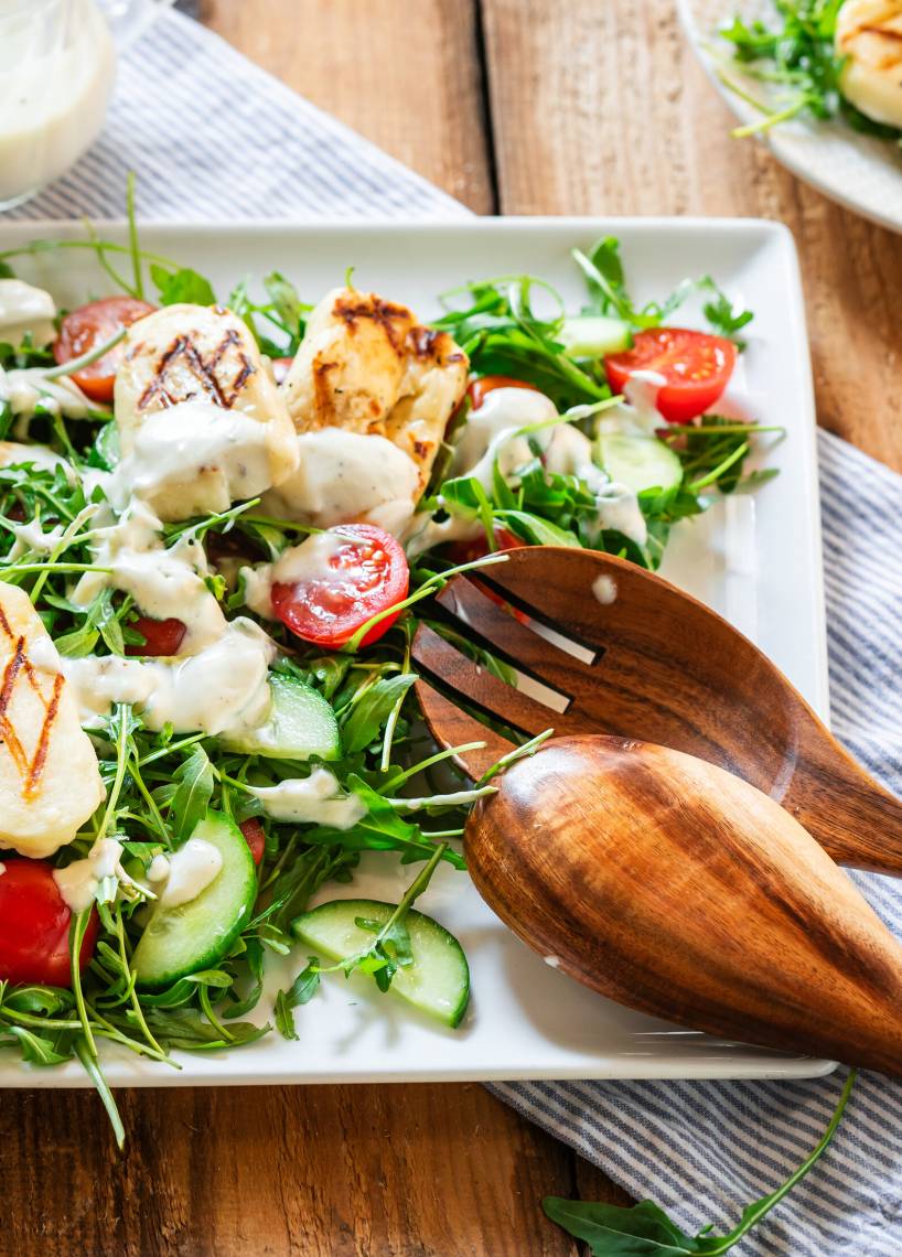 Grecka sałatka z halloumi