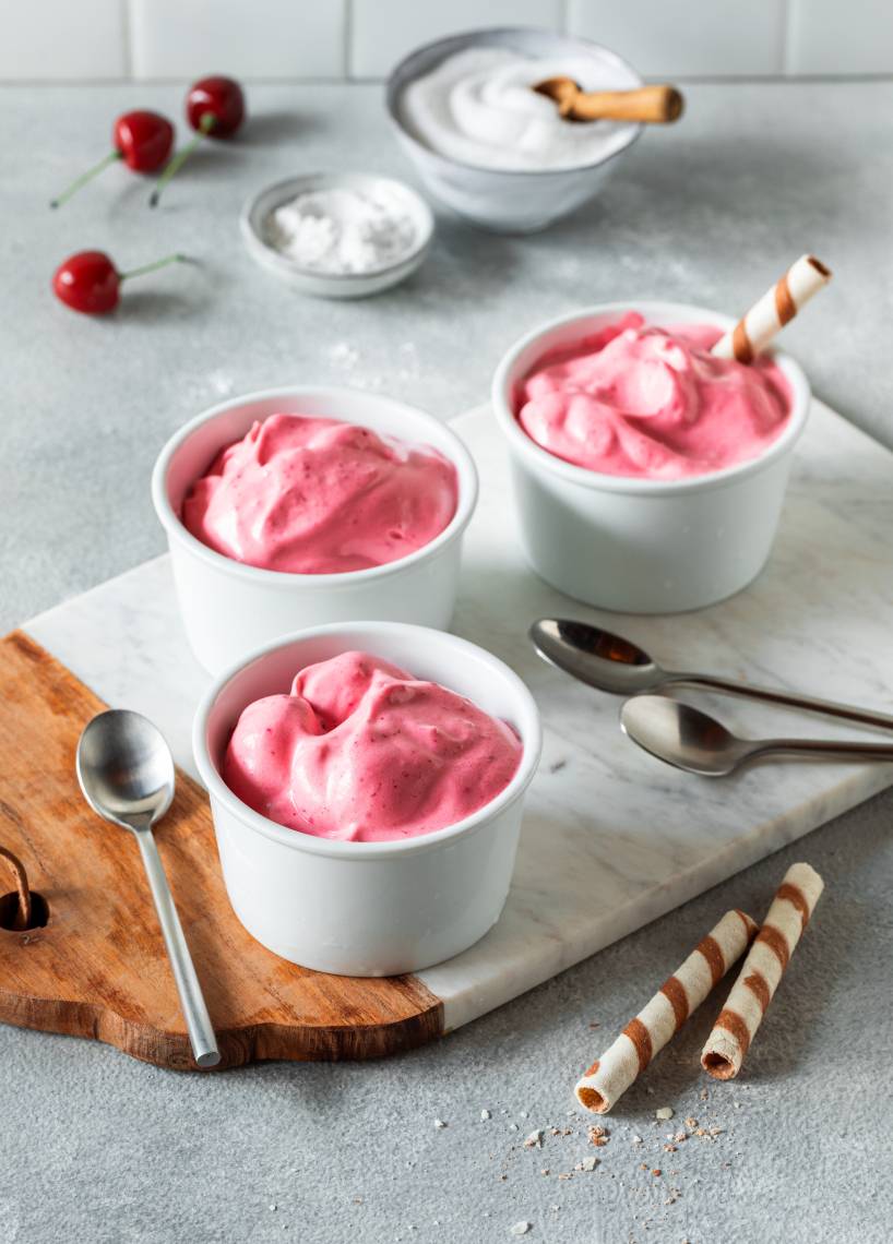 Miękkie lody wiśniowe