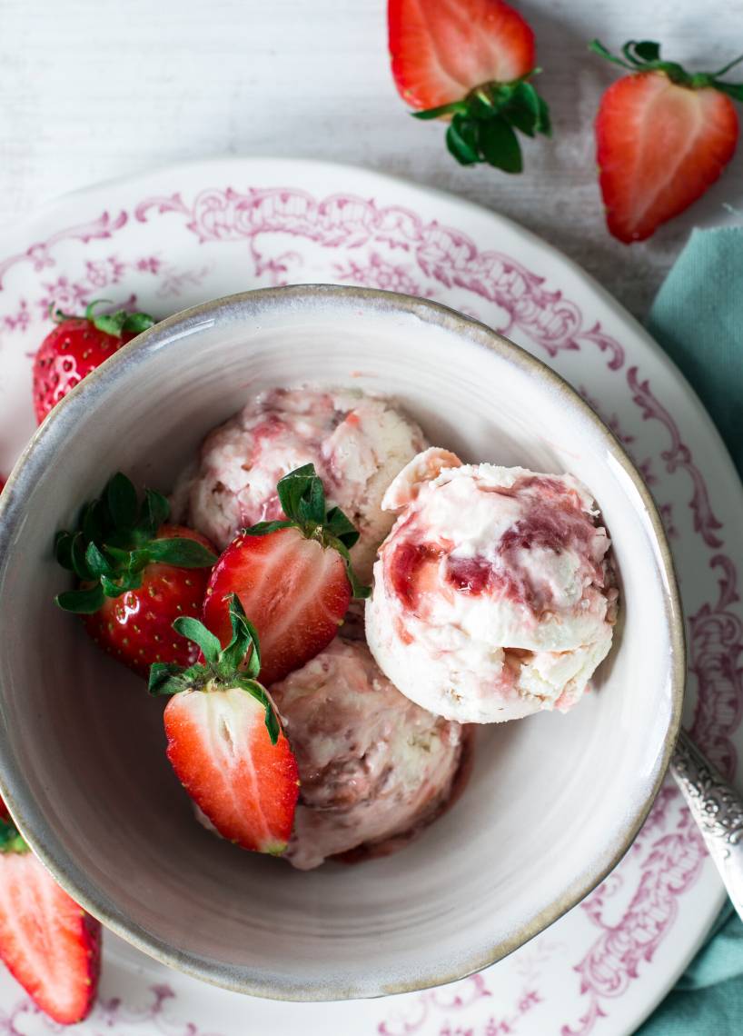Lody truskawkowo-rabarbarowe z mascarpone