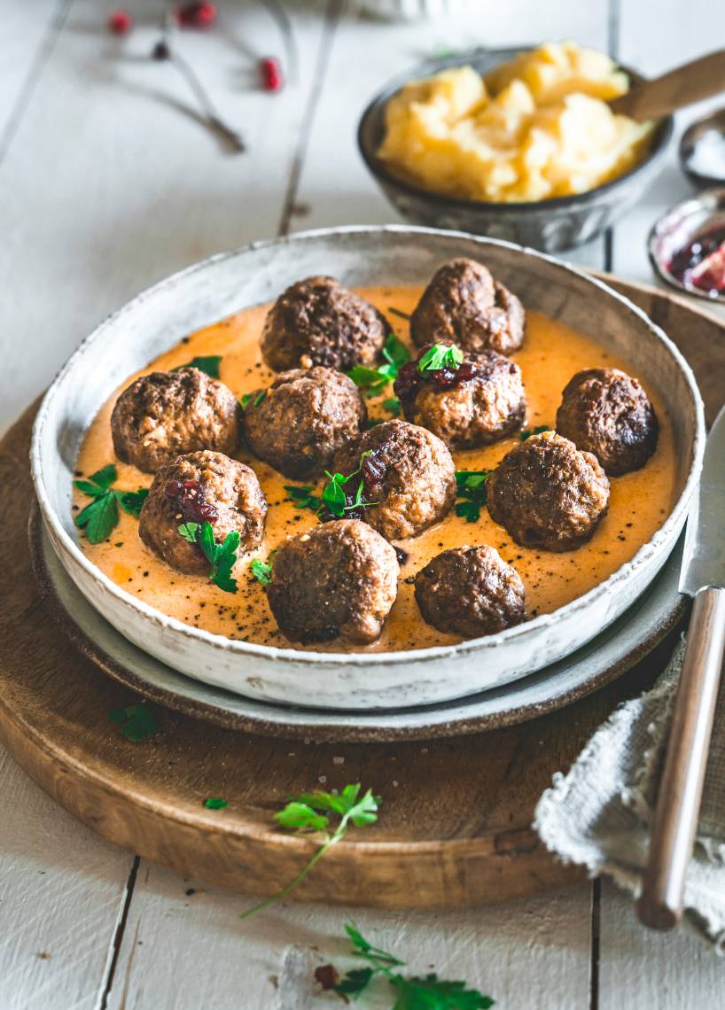 Klopsiki szwedzkie z puree ziemniaczanym i żurawiną