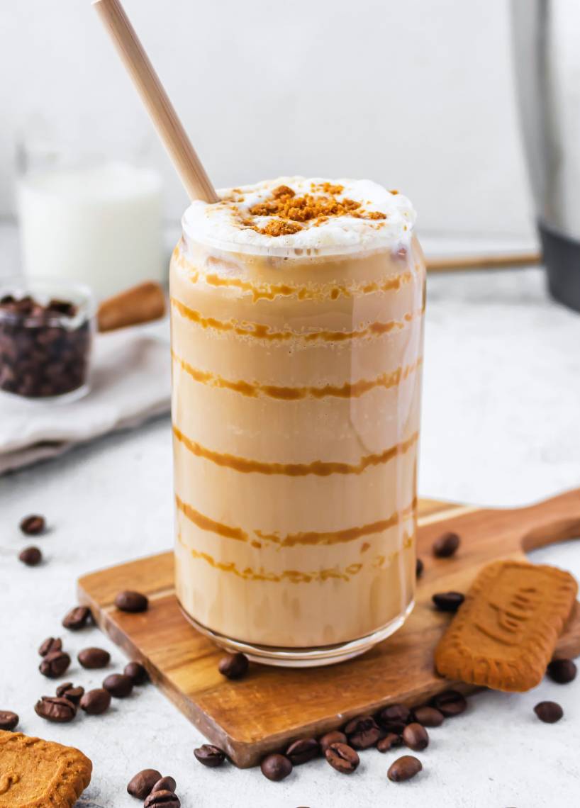 Kawa mrożona "Biscoff" z mleczną pianką