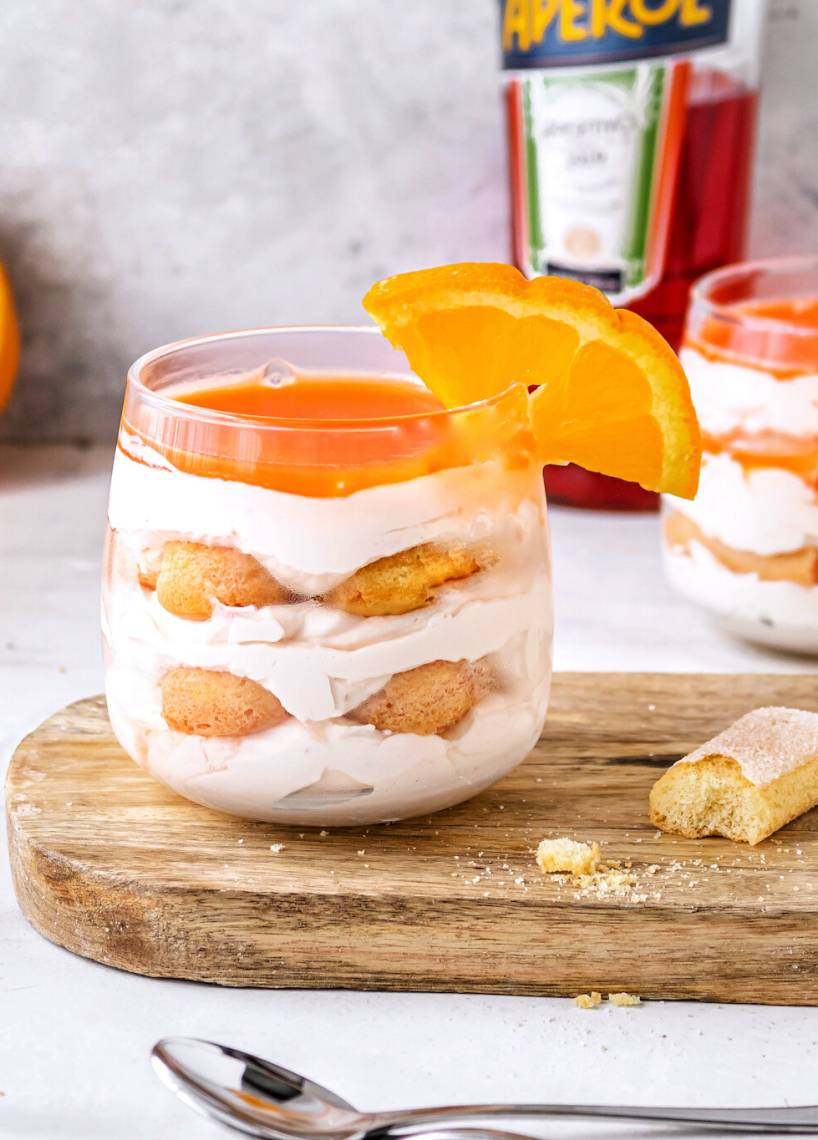 Kremowe tiramisu "Aperol" w szklance