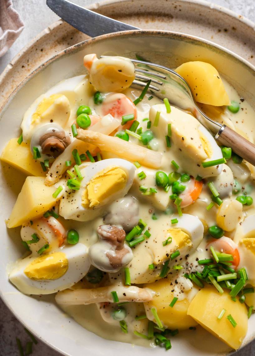 Ragout jajeczne z ziemniakami