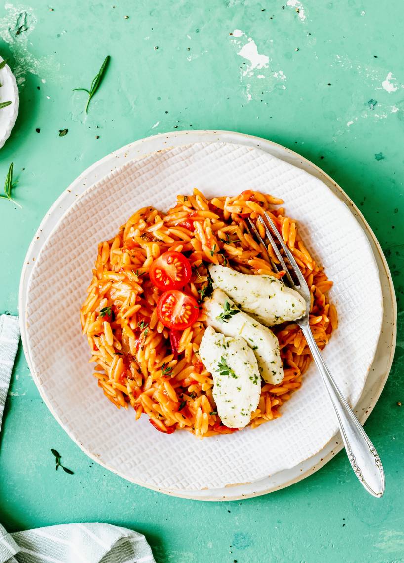„Risotto" z Kritharaki i pomidorami z kurczakiem